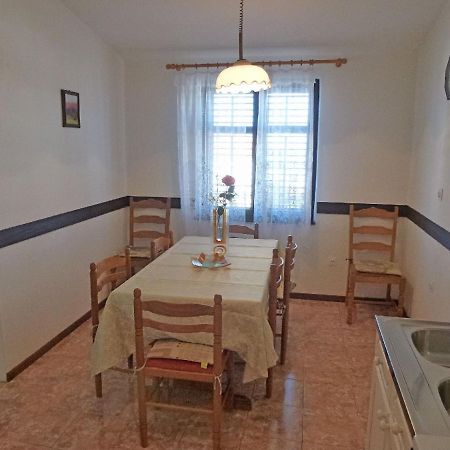 Apartment Milica Njivice Εξωτερικό φωτογραφία