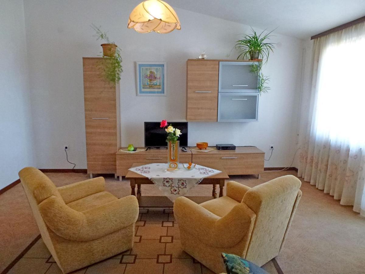 Apartment Milica Njivice Εξωτερικό φωτογραφία